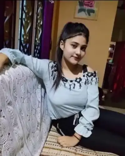 Call Girls Service in Uthalsar
