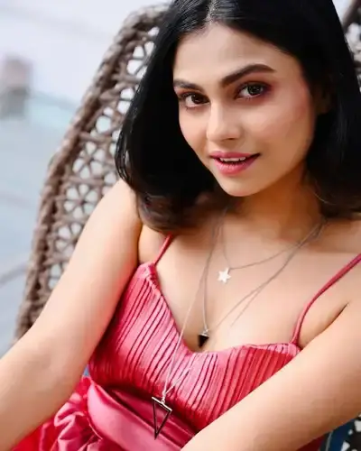 Escort Service Uthalsar